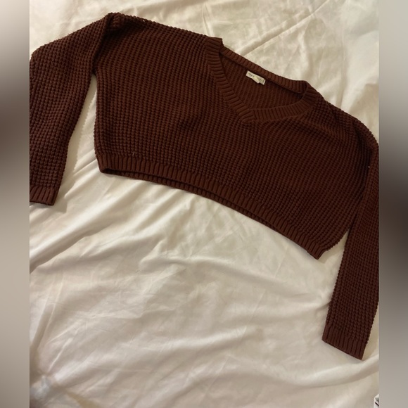 Aeropostale Women's Burgundy jumper - Picture 3 of 3